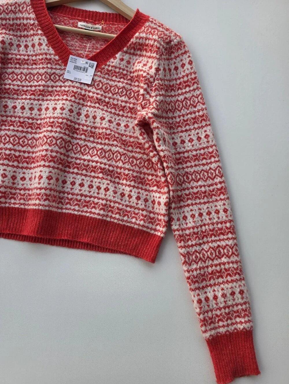 American Eagle NWT Red And White Fair Isle Knit V-neck Sweater